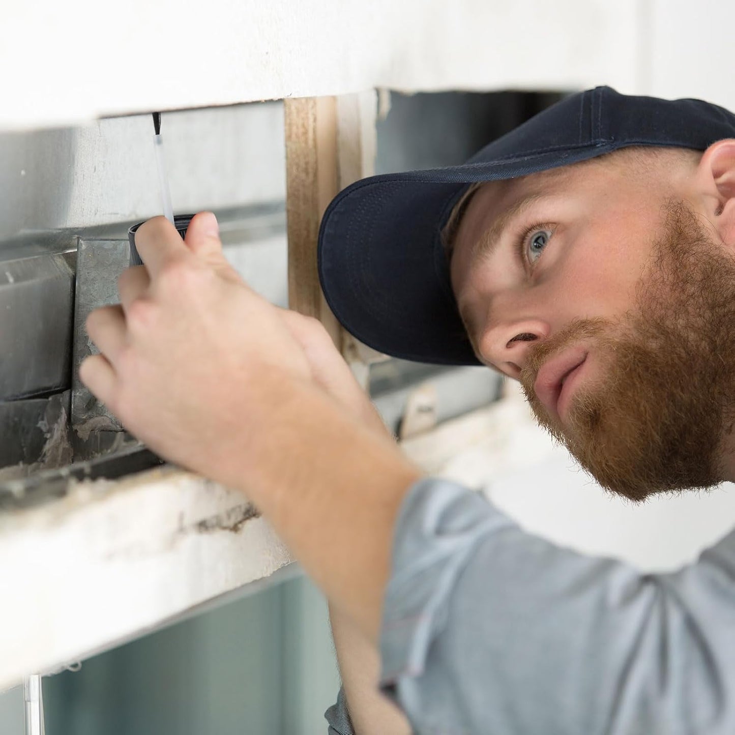 Mumufy 60 Pcs Touch up Paint Bottles with Brush and Lid Empty Touch up Bottle with Mixing Balls 2 oz Fluid Capacity Leftover Paint Container for Car Scratches Repair (Clear)